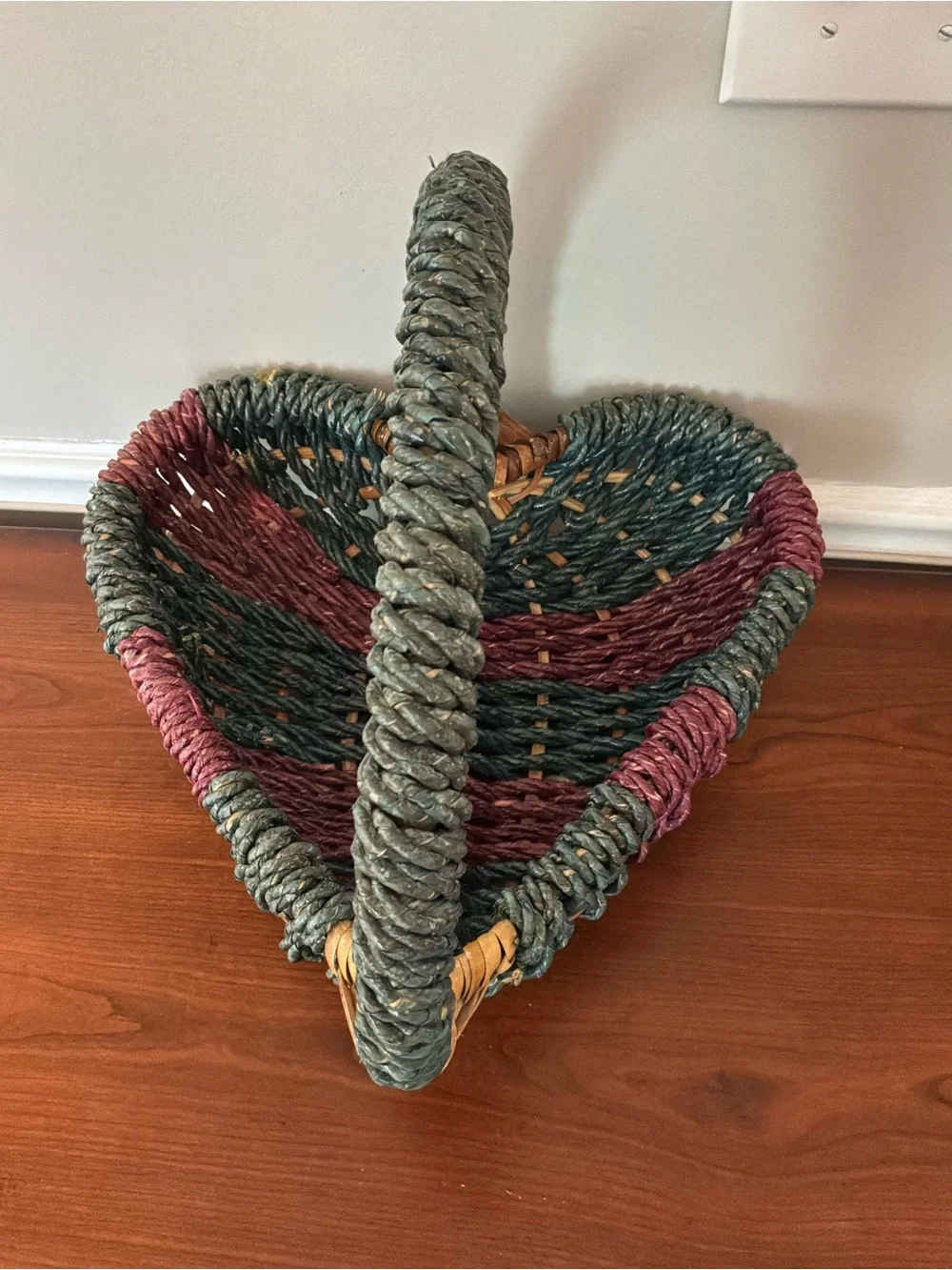 Dark Teal& Light Purple Heart-Shaped Woven Basket